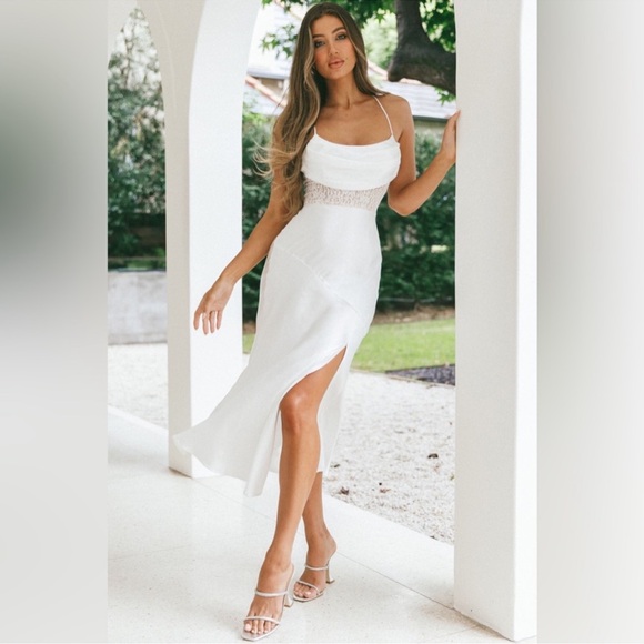 NWT Selfie Leslie Golden Era Cowl Neck Lace Waist Midi Dress - Picture 2 of 6